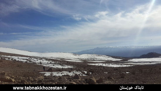 تصاویر/ برف بازی خوزستانی ها در منطقه مونگار