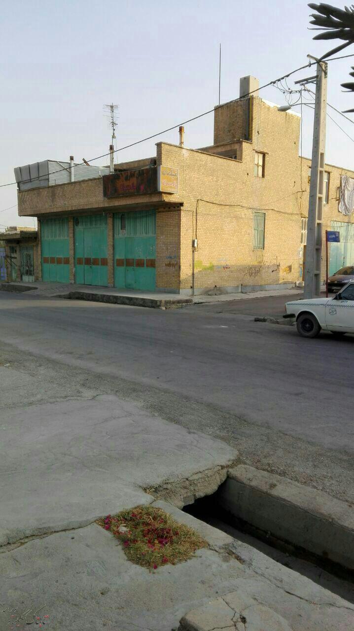 یک سال از آتش سوزی ملک خیابان ابوذر دهدشت گذشت! / نه کسی پیگیر حال و روز خسارت دیدگان شد و نه حکم نهایی صادر گردید + تصویر