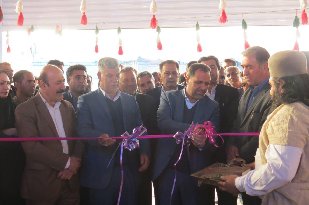 افتتاح سومین نمایشگاه سراسری صنایع دستی و سوغات محلی در یاسوج