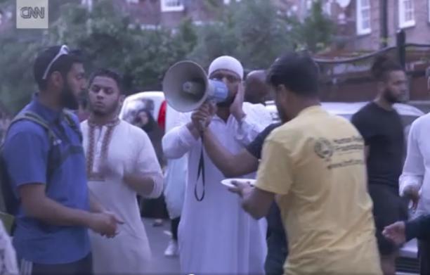 مسلمانی مسلمانان در حادثه گرنفل لندن + تصاویر