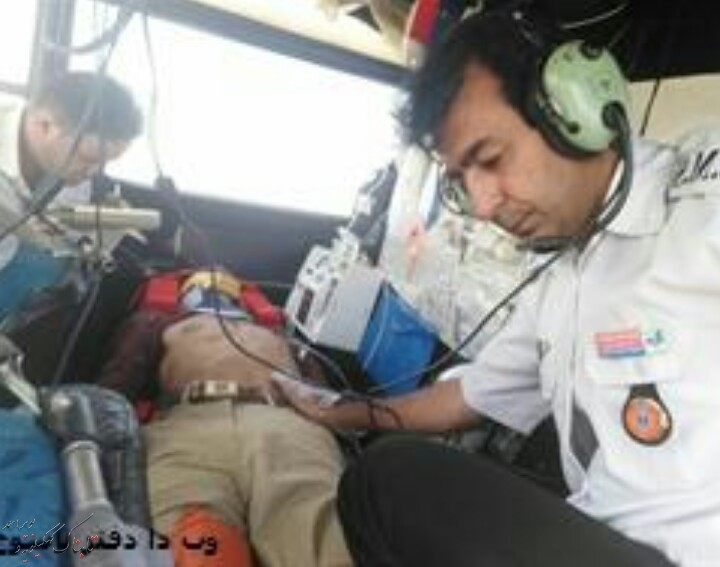 دو پرواز اورژانس هوایی برای نجات مصدومان در دو حادثه / امدادرسانی به مرد ۵۵ساله دهدشتی و جوان ۲۶ واژگونی  + تصاویر