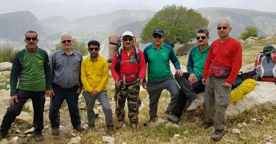 گزارش تیم کوهنوردی کهگیلویه از عملیات جستجو در ارتفاعات دنا / تیم تازه نفس شهرستان جایگزین تیم فعلی خواهد شد