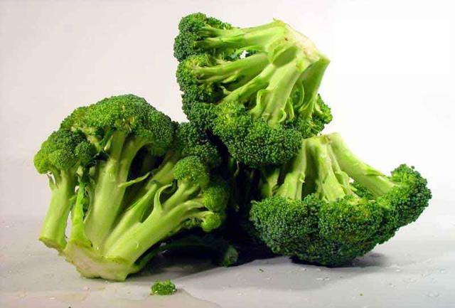 معروفترین سبزی ضد سرطان را بشناسید + تصویر