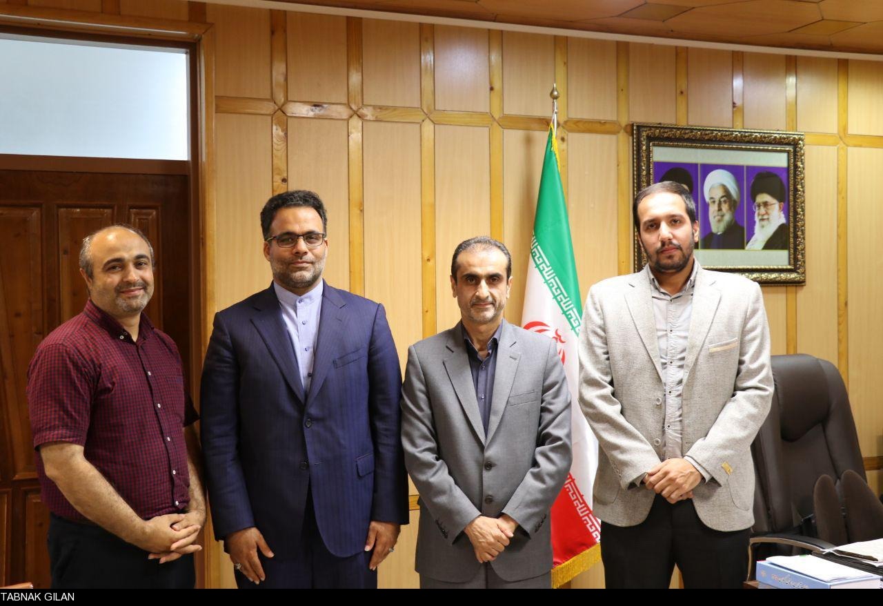 احمدی: نباید دکتر محسن رضایی را هزینه یک گروه و یک طیف کنیم / تابناک گیلان را تاثیرگذار، مستقل و به دور از رفتار و کنش جریانی و حزبی دیدم +تصاویر احمدی: نباید دکتر محسن رضایی را هزینه یک گروه و یک طیف کنیم / تابناک گیلان را تاثیرگذار، مستقل و به دور از رفتار و کنش جریانی و حزبی دیدم +تصاویر