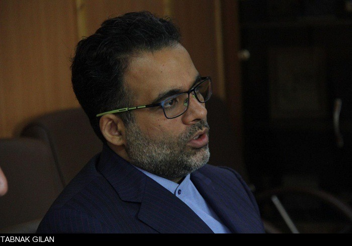 فاضلی: جامعه امروز نیازمند همدلی و همگرایی است؛ قلم فاضلی: جامعه امروز نیازمند همدلی و همگرایی است؛ قلم