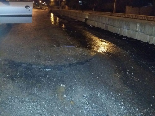 از واکنش اخبار 20:30 نسبت به هدر رفتن آب شرب سی سخت تا فرو رفتن زود هنگام آسفالت کانال های خط لوله فاضلاب شهر سی سخت + گزارش تصویری از واکنش اخبار 20:30 نسبت به هدر رفتن آب شرب سی سخت تا فرو رفتن زود هنگام آسفالت کانال های خط لوله فاضلاب شهر سی سخت + گزارش تصویری