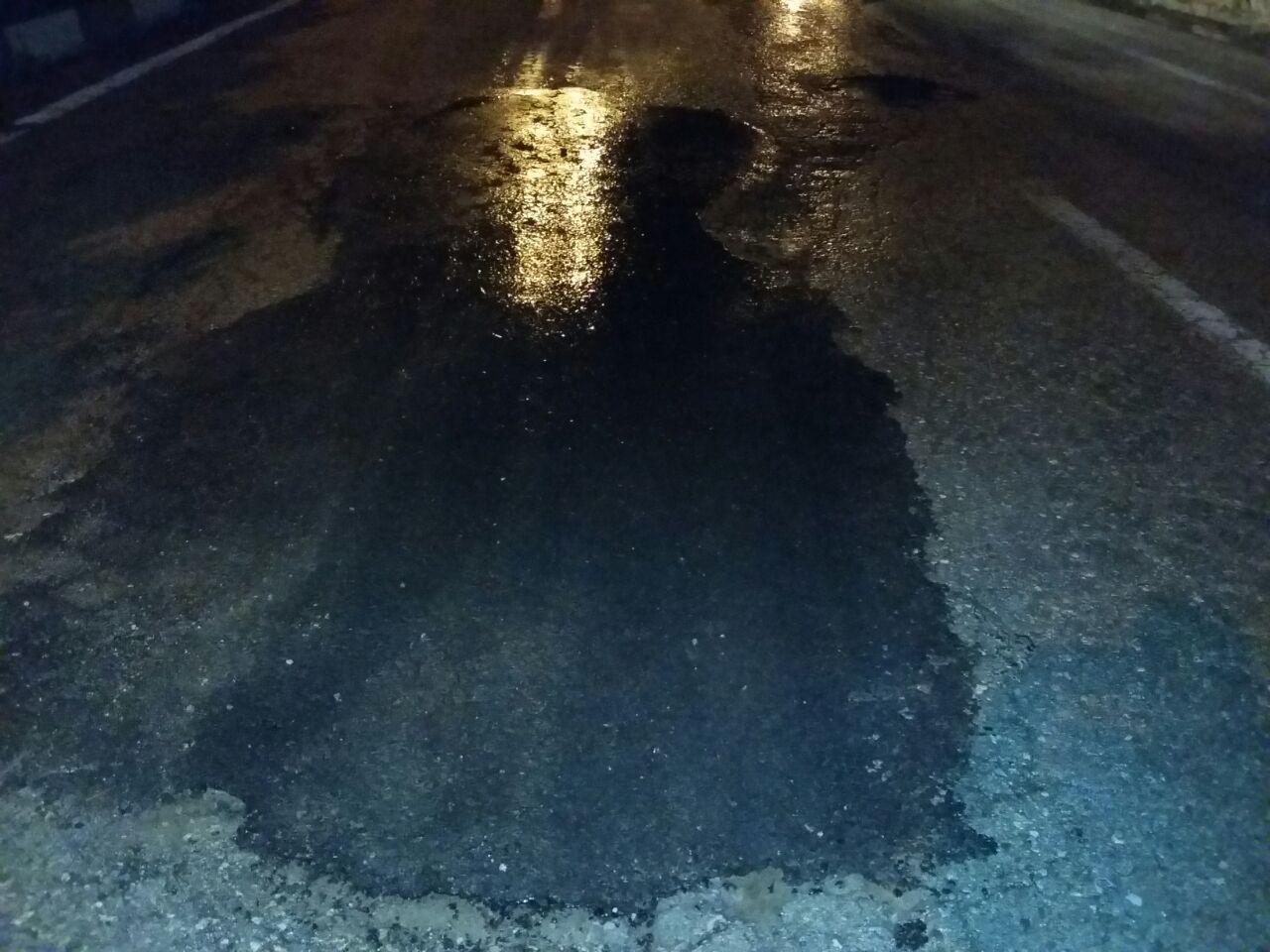 از واکنش اخبار 20:30 نسبت به هدر رفتن آب شرب سی سخت تا فرو رفتن زود هنگام آسفالت کانال های خط لوله فاضلاب شهر سی سخت + گزارش تصویری از واکنش اخبار 20:30 نسبت به هدر رفتن آب شرب سی سخت تا فرو رفتن زود هنگام آسفالت کانال های خط لوله فاضلاب شهر سی سخت + گزارش تصویری