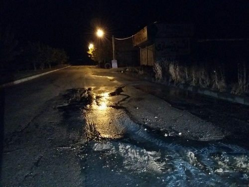 از واکنش اخبار 20:30 نسبت به هدر رفتن آب شرب سی سخت تا فرو رفتن زود هنگام آسفالت کانال های خط لوله فاضلاب شهر سی سخت + گزارش تصویری از واکنش اخبار 20:30 نسبت به هدر رفتن آب شرب سی سخت تا فرو رفتن زود هنگام آسفالت کانال های خط لوله فاضلاب شهر سی سخت + گزارش تصویری