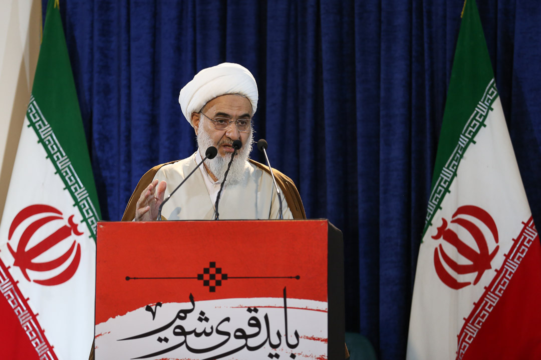 مردم پای عهد و پیمان خود با انقلاب هستند مردم پای عهد و پیمان خود با انقلاب هستند