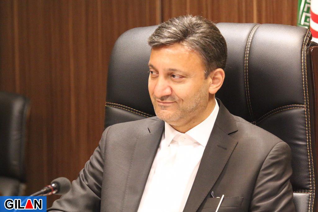 پاسخ شهردار رشت به واکنش ها در ارتباط با بارندگی و آبگرفتگی برخی معابر شهری/ از ۱۳۵ کیلومتر کل لوله گذاری مورد نیاز شهر رشت تاکنون عملیات لوله گذاری در ۱۰۰ کیلومتر اجرا شده و با انجام ۳۵ تا ۴۰ کیلومتر دیگر مشکل آبگرفتگی شهر به کلی رفع خواهد شد