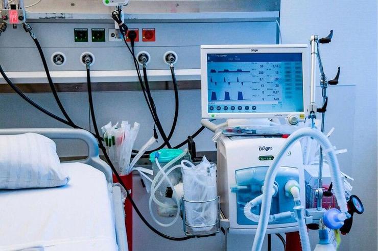 تامین ۱۵ دستگاه اکسیژن توسط بنیاد مستضعفان برای بیماران کرونایی لنده