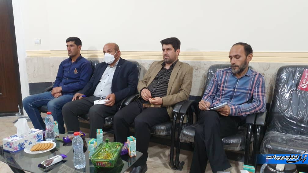 فرماندار لنده؛ دولت درصدد اصلاح و متناسب سازی قیمتها به نفع مردم خصوصا دهک های پایین جامعه است/در تامین کالاهای مختلف کمبودی در شهرستان نداریم+تصاویر فرماندار لنده؛ دولت درصدد اصلاح و متناسب سازی قیمتها به نفع مردم خصوصا دهک های پایین جامعه است/در تامین کالاهای مختلف کمبودی در شهرستان نداریم+تصاویر