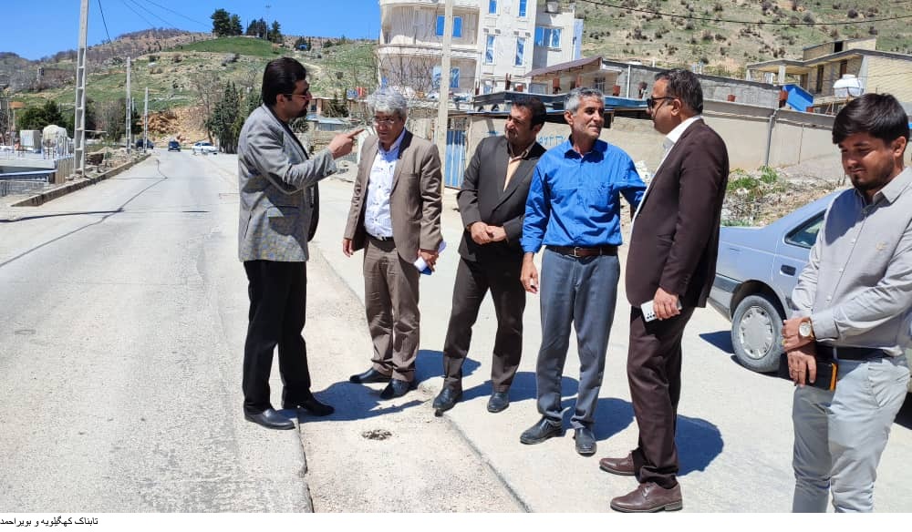 فرماندار دنا پروژه های فاضلاب شهری سی سخت در هفته آتی بازسازی و آسفالت خواهد شد.