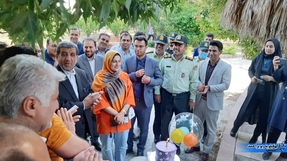 همسفری با بی حجاب&zwnj;ها تا بازدید از چشمه بلقیس و بلاد شاپور/ شبی با سازو اواز محلی!