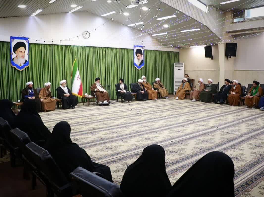 مدیریت کشور باید متناسب با رهنمود&zwnj;های رهبری باشد