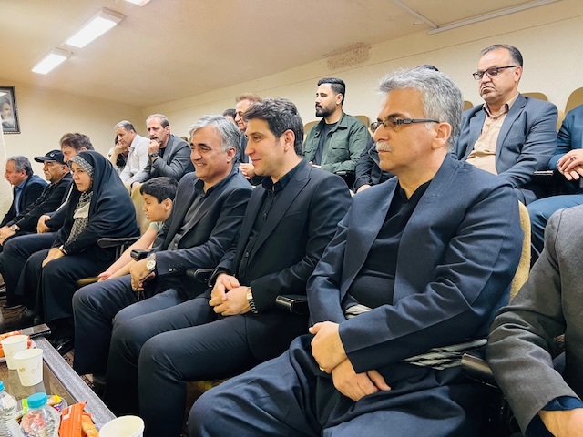 بازتاب جهانی حرکت نمادین استاندار کردستان در استقبال از تیم بسکتبال ارومیه بازتاب جهانی حرکت نمادین استاندار کردستان در استقبال از تیم بسکتبال ارومیه