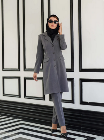 آداب پوشش در محیط‌های کاری رسمی؛ 5 نکته کلیدی