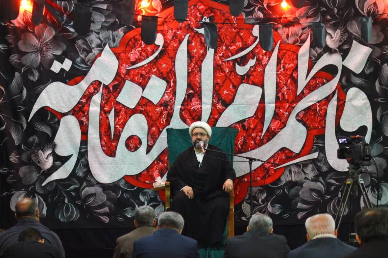 اقتدار تاریخی شیعه، پیامآور تحولات جهانی است اقتدار تاریخی شیعه، پیامآور تحولات جهانی است