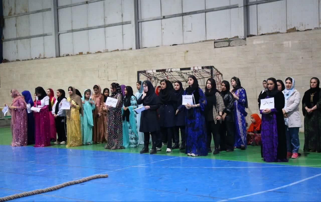 طرح ملی ورزش زنان روستایی «دآا» در سروآباد برگزار شد